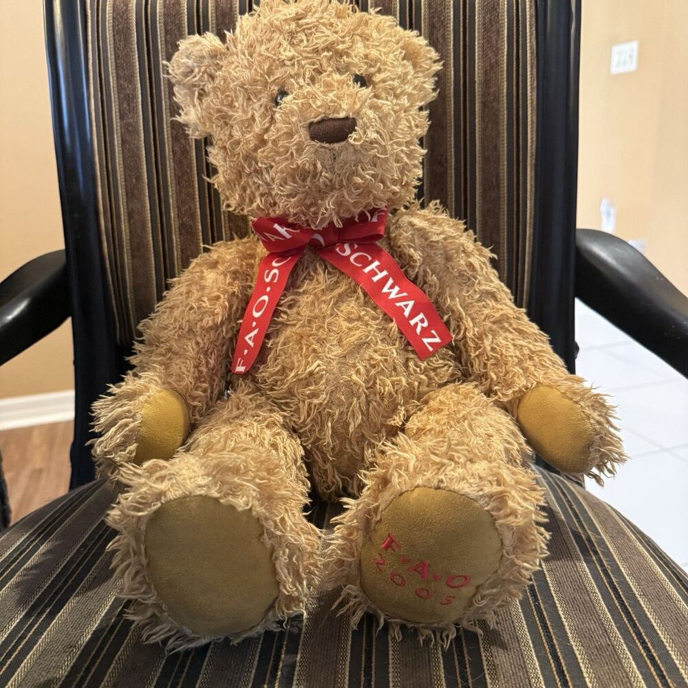 FAO Schwarz 2005 Holiday Collectible Teddy Bear Plush Large 24" Shaggy Tan